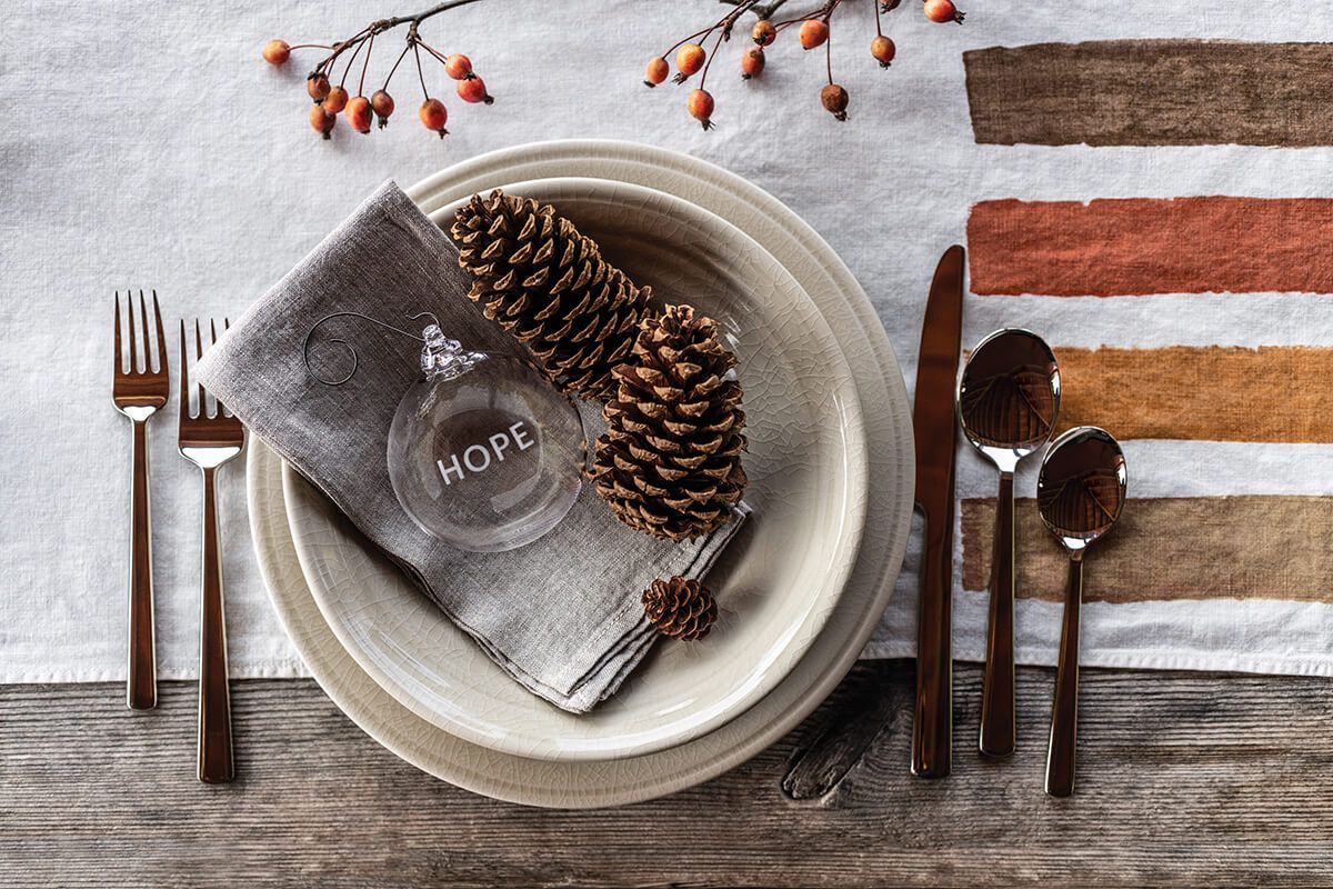 Simon Pearce Cavendish Dinnerware Collection - Image 7
