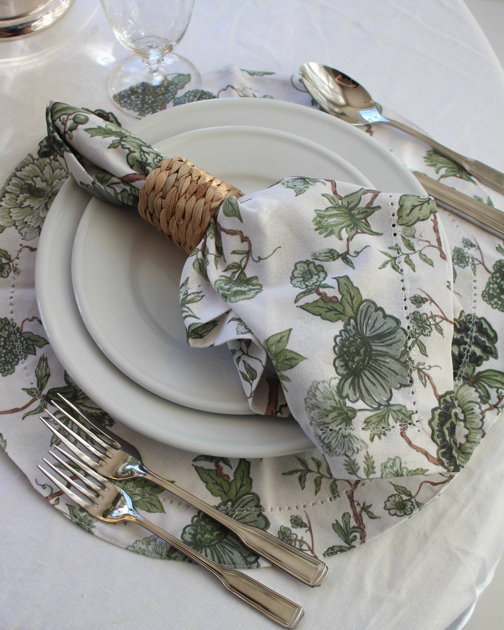 Florence Floral Round Placemats, Set of Four:  Fern - Image 4