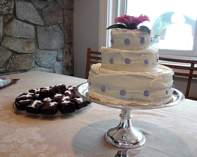 Hôtel Silver Pedestal Cake Stand - Image 16