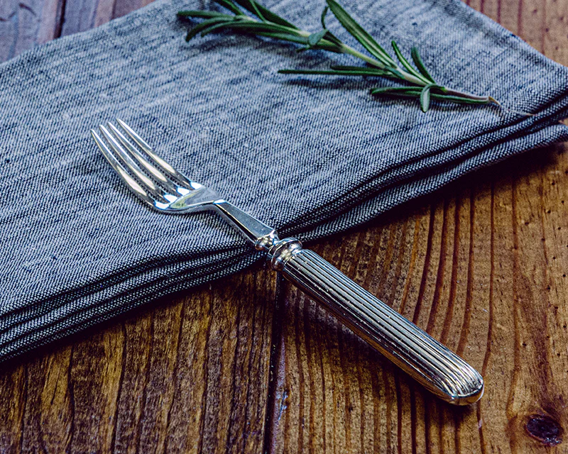 Hôtel Silver Vintage Hollow Handle Fork - Image 10