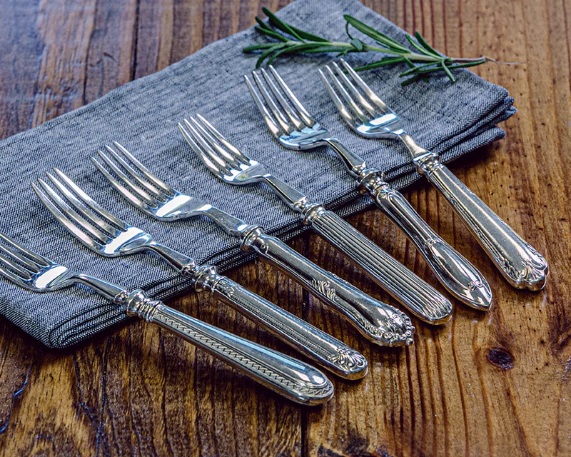 Hôtel Silver Vintage Hollow Handle Fork - Image 4