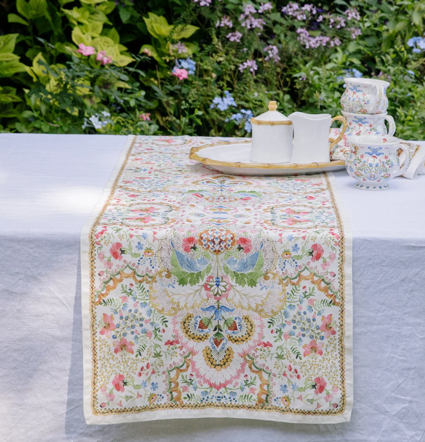 Juliska Sofia Table Runner (18" x 90"): Multi - Image 3