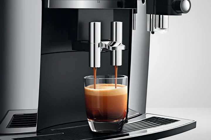 Jura S8 Chrome Coffee Maker - Image 3