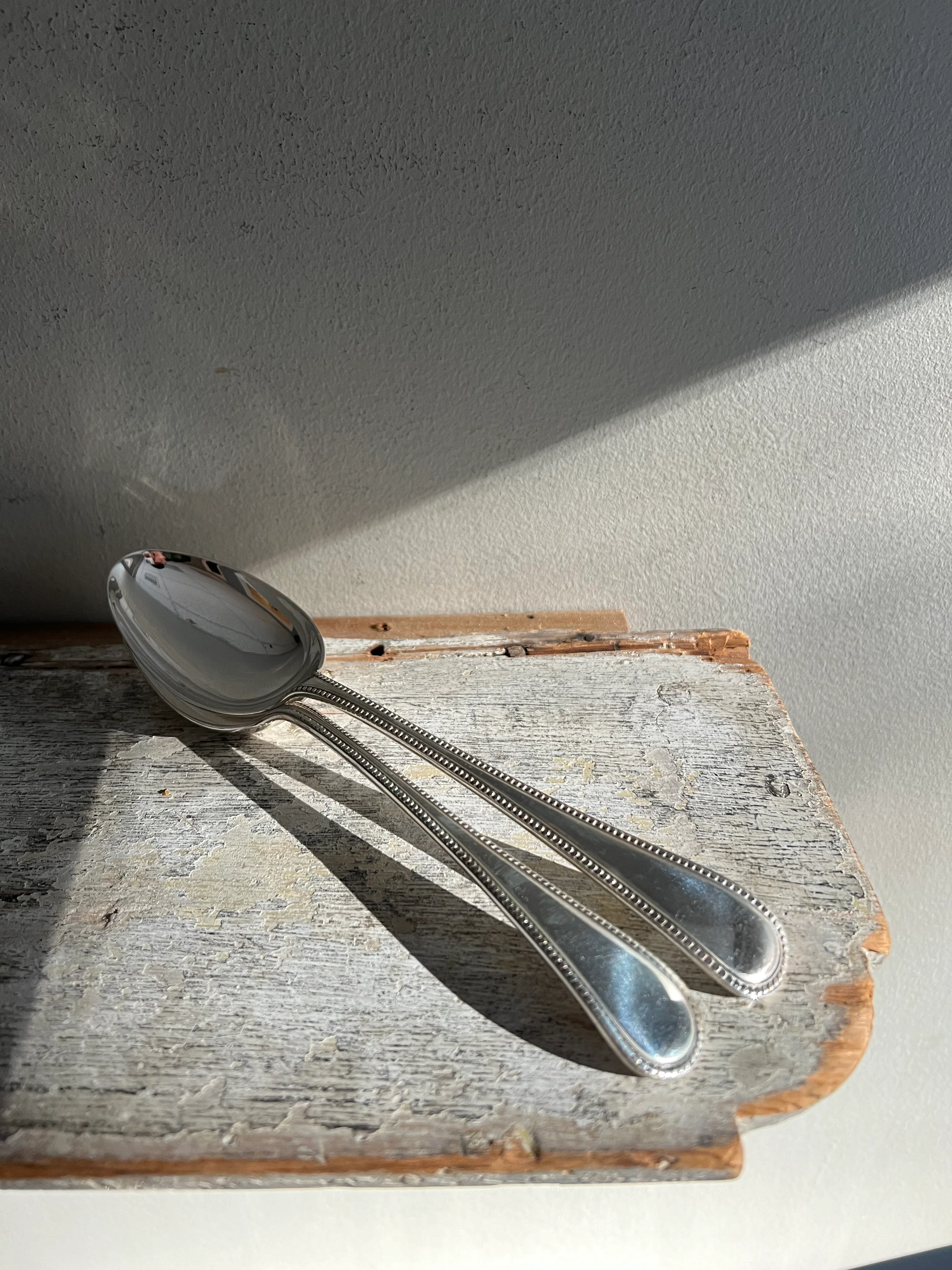 Hôtel Vintage English Kitchen Spoons (set of 2) - Image 22